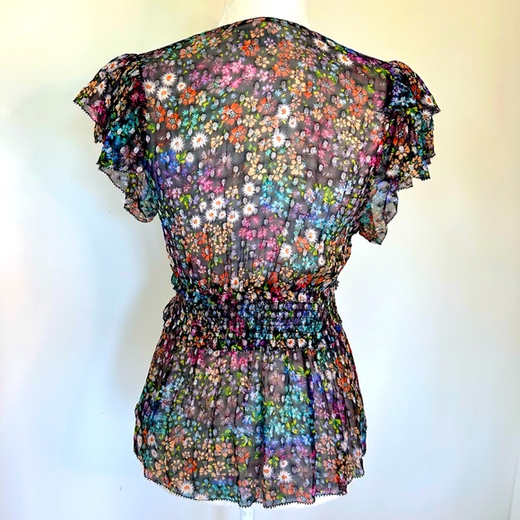 Saylor NYC Floral Ruffle Top - Picture 5 of 9